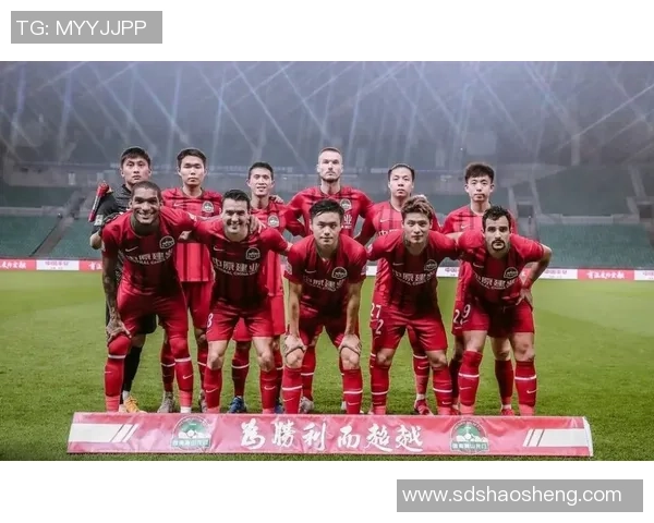 广州网球队反击战术解析与实战应用探讨